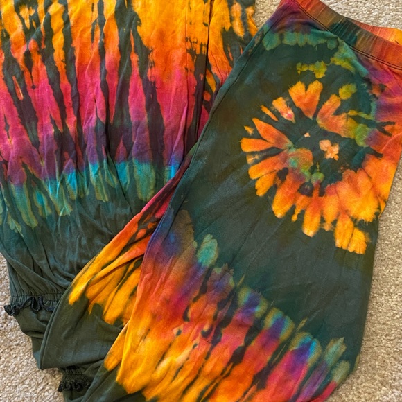 📦 MOVING SALE Tie-Dye Festival Bell Pants - Picture 5 of 8